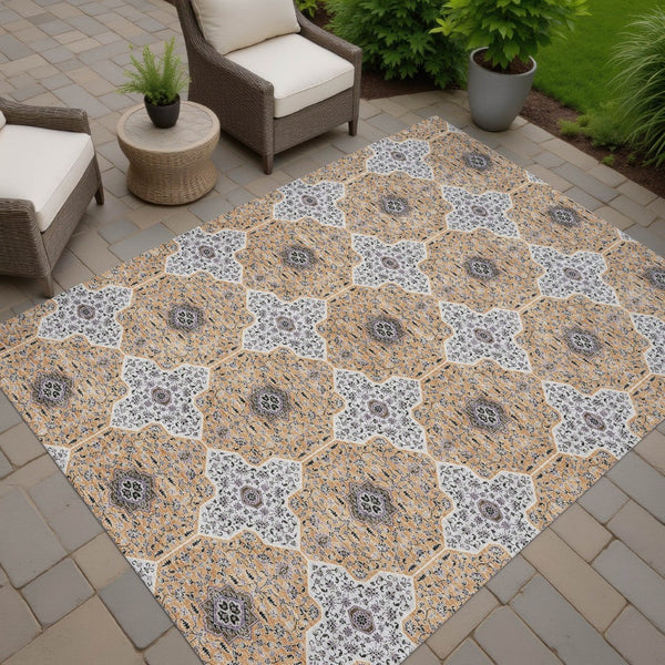 HomeRoots 9' X 12' Stylish Copper, Silver & Black Quatrefoil Rug – Washable, Durable for Indoor & Outdoor Use! 690895