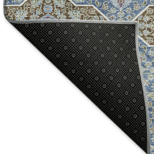 HomeRoots 5' X 8' Navy Blue & Chocolate Quatrefoil Rug - Stylish Indoor/Outdoor Durable, Washable Design! 690898
