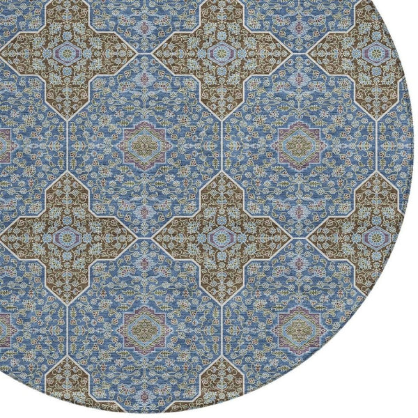 HomeRoots 8' Navy Blue and Chocolate Round Quatrefoil Area Rug - Stylish, Washable, Durable for Indoor & Outdoor Use 690899
