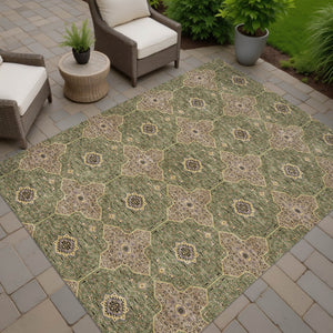 HomeRoots 5' Quatrefoil Area Rug in Olive Green, Brown & Gold – Washable, Durable for Indoor & Outdoor Use! 690904