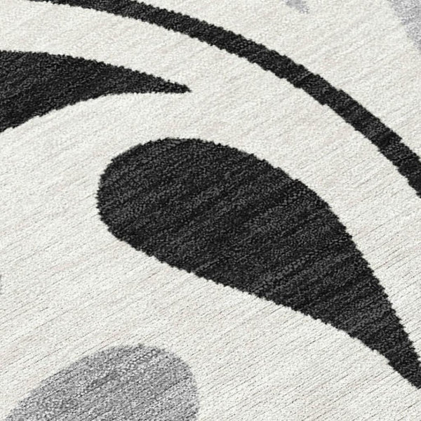 HomeRoots 10' Oversized Ivory Botanical Leaves Area Rug - Washable, Stain-Resistant for Indoor & Outdoor Use 690949