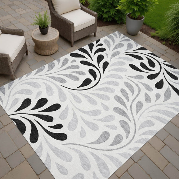 HomeRoots 10' Oversized Ivory Botanical Leaves Area Rug - Washable, Stain-Resistant for Indoor & Outdoor Use 690949