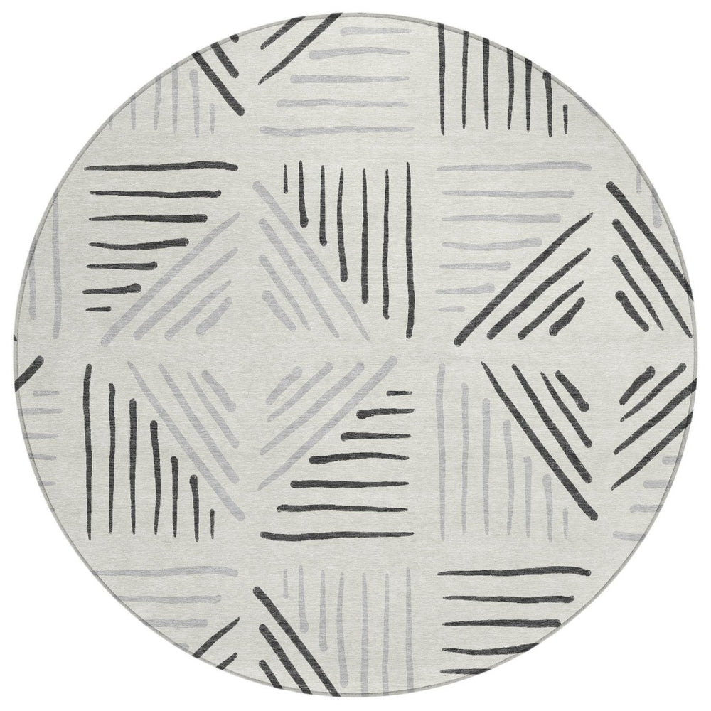 HomeRoots 8' Modern Ivory and Gray Geometric Washable Round Rug for Indoor-Outdoor Spaces, Durable & Stylish 691024