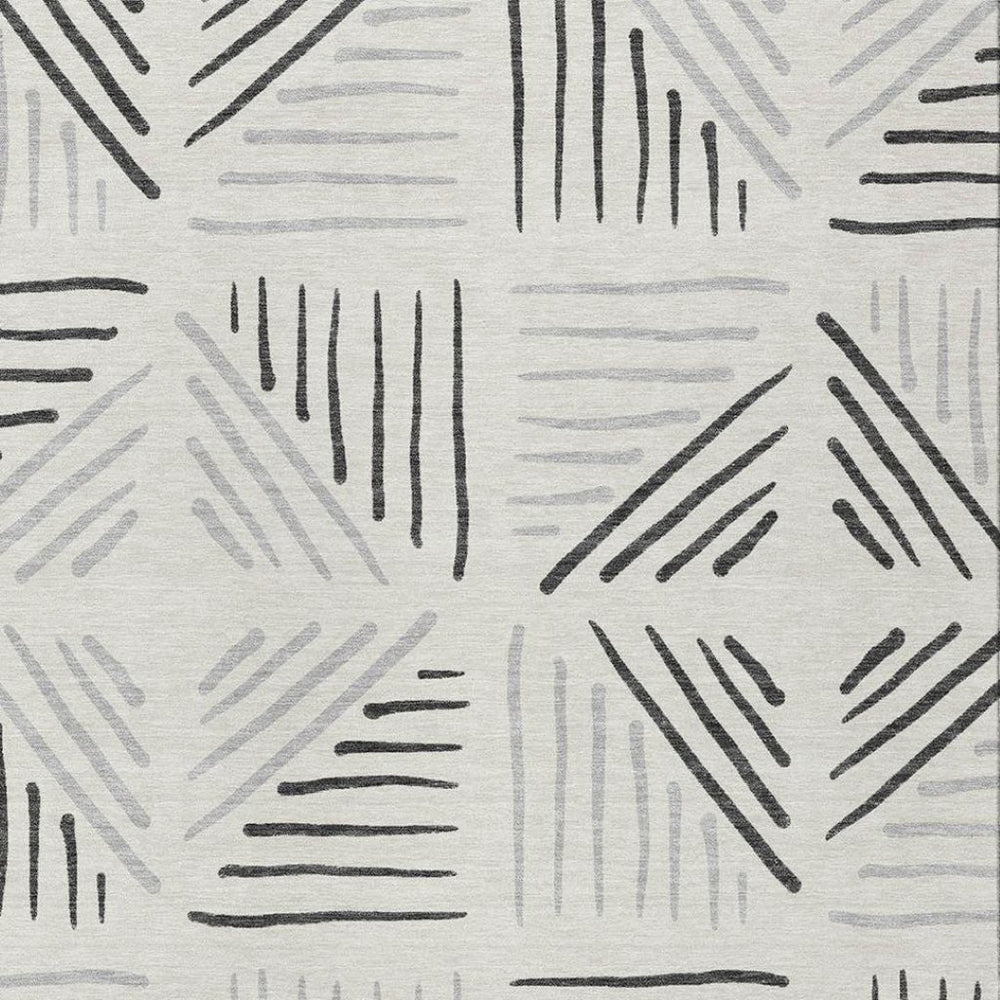 HomeRoots 8' X 10' Ivory and Gray Geometric Area Rug - Stylish, Washable, Durable for Indoor & Outdoor Spaces 691025