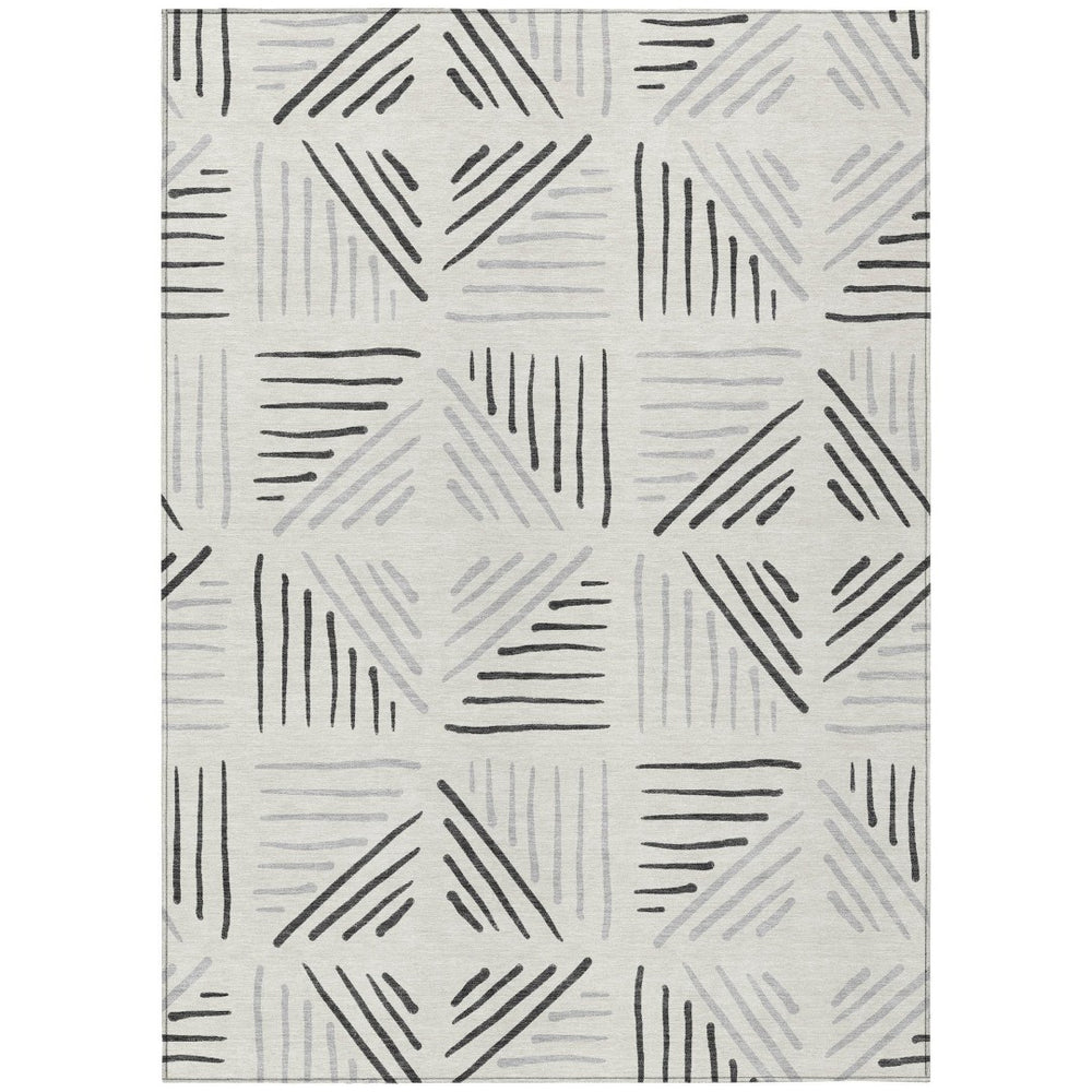 HomeRoots 8' X 10' Ivory and Gray Geometric Area Rug - Stylish, Washable, Durable for Indoor & Outdoor Spaces 691025