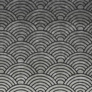 HomeRoots 5' Stylish Geometric Black, Silver & Gray Washable Area Rug for Indoor/Outdoor High Traffic Spaces 691041