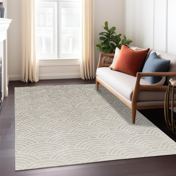 HomeRoots 5' Elegant Geometric Ivory Beige & Brown Washable Area Rug for Indoor/Outdoor Spaces - Durable Style! 691053