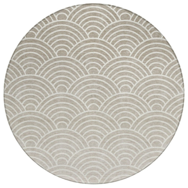 HomeRoots 8' Stylish Ivory, Beige & Brown Round Geometric Area Rug - Washable for Indoor & Outdoor Use! 691054