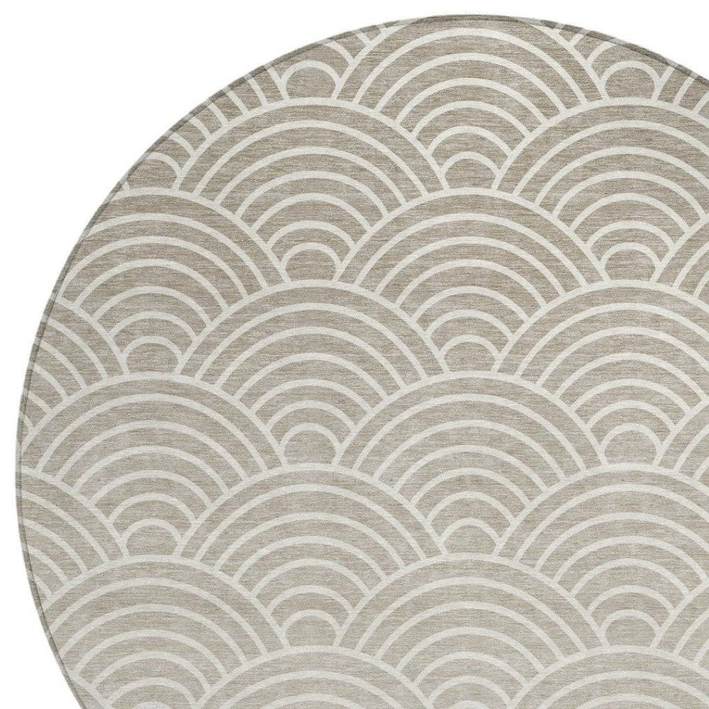 HomeRoots 8' Stylish Ivory, Beige & Brown Round Geometric Area Rug - Washable for Indoor & Outdoor Use! 691054
