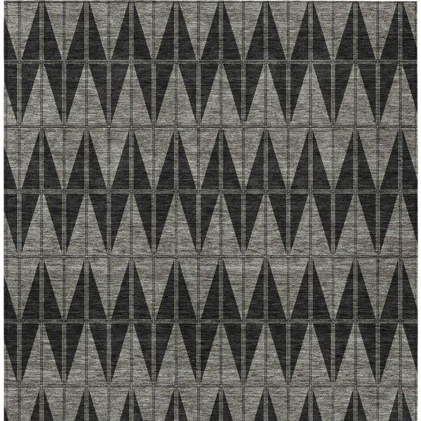 HomeRoots 5' Geometric Washable Area Rug in Black, Brown & Gray - Durable, Stylish for Indoor & Outdoor Use 691065