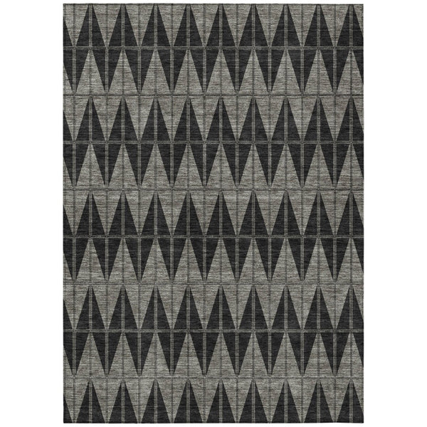 HomeRoots 5' Geometric Washable Area Rug in Black, Brown & Gray - Durable, Stylish for Indoor & Outdoor Use 691065