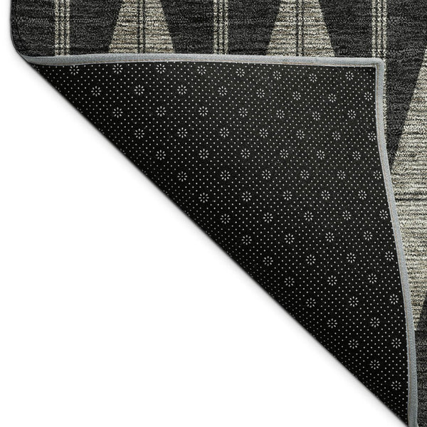 HomeRoots 5' Geometric Washable Area Rug in Black, Brown & Gray - Durable, Stylish for Indoor & Outdoor Use 691065