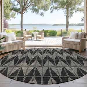 HomeRoots 8' Contemporary Round Geometric Area Rug in Black, Brown & Gray - Washable for Indoor/Outdoor Use 691066