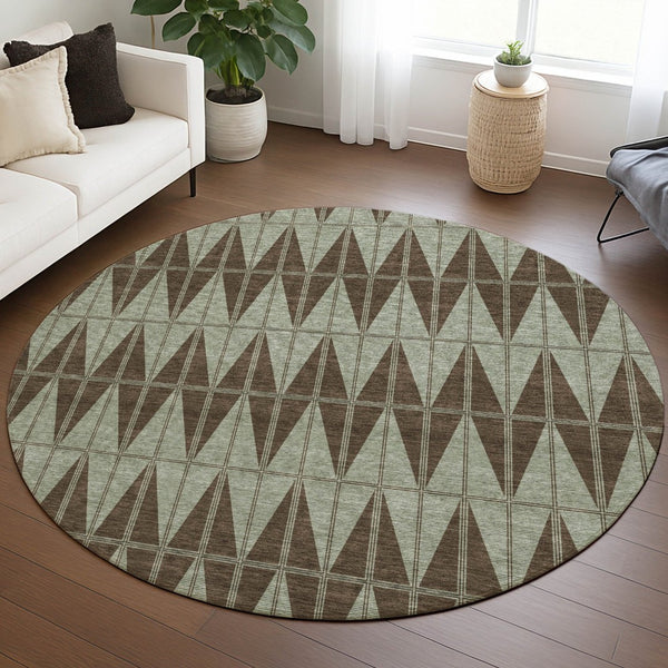 HomeRoots 8' Chocolate and Beige Round Geometric Area Rug – Stylish, Washable, Durable for Indoor & Outdoor Use 691072