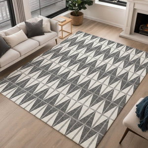 HomeRoots 5' Modern Geometric Ivory Gray and Black Area Rug - Washable, Durable for Indoor/Outdoor Use! 691077