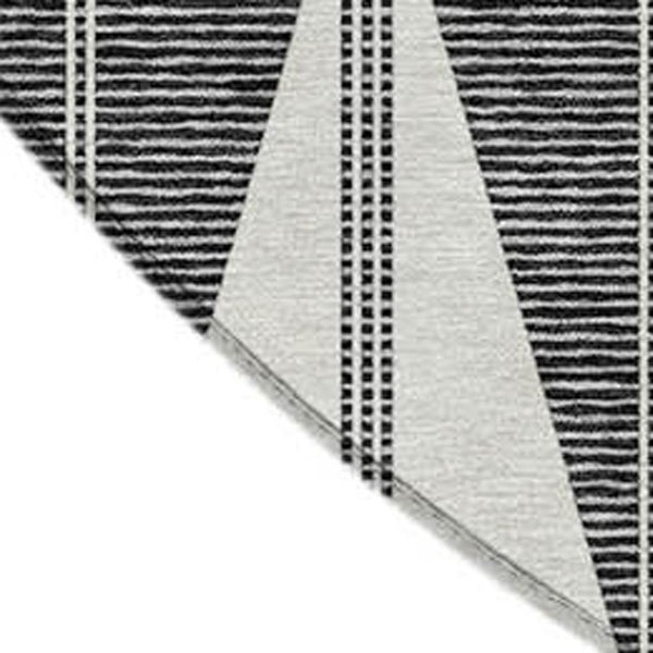 HomeRoots 8' Round Geometric Area Rug in Ivory, Gray & Black - Stylish, Washable, Indoor/Outdoor Versatile Design 691078