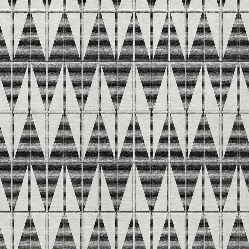 HomeRoots 8' X 10' Stylish Ivory Gray and Black Geometric Washable Area Rug for Indoor and Outdoor Use 691079