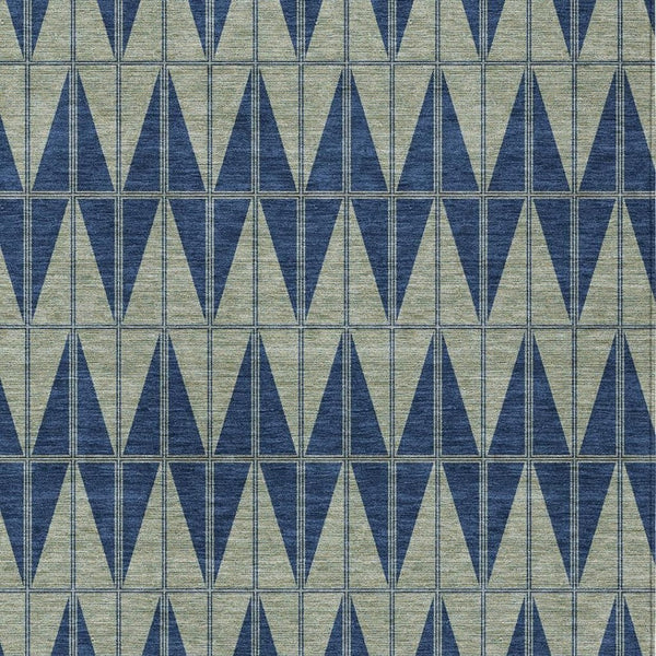 HomeRoots 5' Geometric Navy Blue and Beige Area Rug - Washable, Durable, Indoor/Outdoor Perfect for High-Traffic Spaces 691083