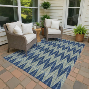 HomeRoots 10' Navy Blue and Beige Geometric Washable Area Rug - Durable Indoor/Outdoor Design for All Spaces! 691087
