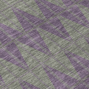 HomeRoots 8' Modern Plum and Sage Round Geometric Washable Area Rug for Indoor and Outdoor Use, Stylish & Durable 691096