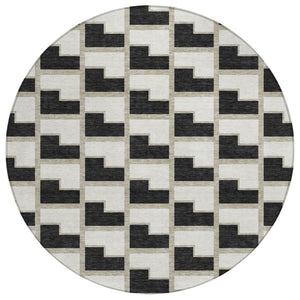 HomeRoots 8' Black and Ivory Round Washable Geometric Area Rug – Modern Indoor/Outdoor Style for Any Space 691124