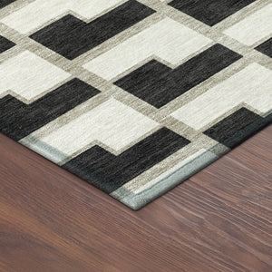 HomeRoots 8' Black and Ivory Round Washable Geometric Area Rug – Modern Indoor/Outdoor Style for Any Space 691124