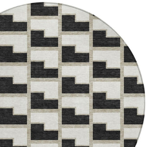 HomeRoots 8' Black and Ivory Round Washable Geometric Area Rug – Modern Indoor/Outdoor Style for Any Space 691124
