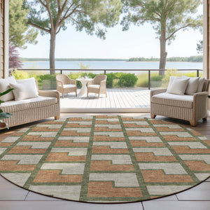 HomeRoots 8' Stylish Copper Beige and Olive Green Round Geometric Washable Rug for Indoor & Outdoor Spaces 691136