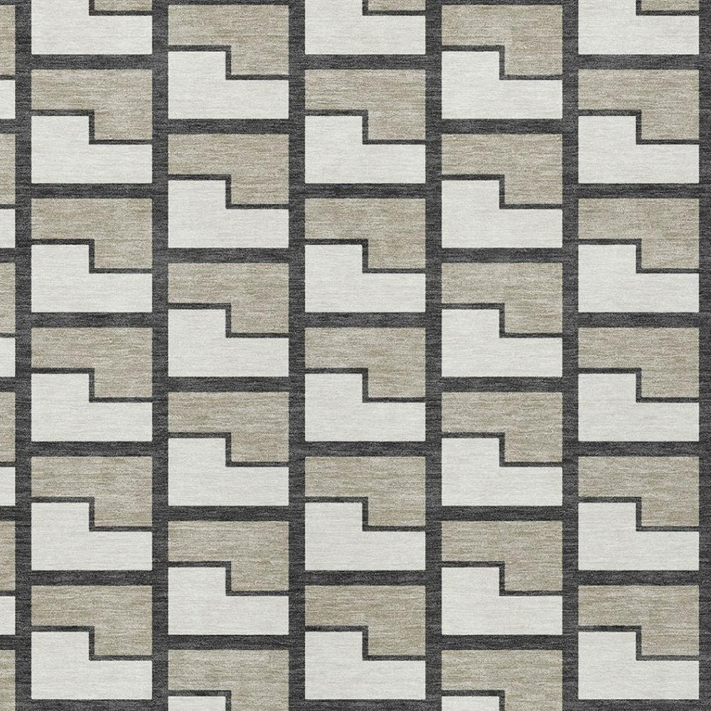 HomeRoots 5' Geometric Ivory and Charcoal Washable Area Rug – Stylish, Durable, Indoor/Outdoor Essential! 691141