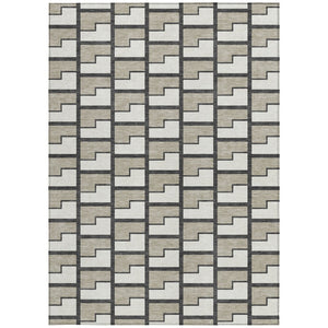 HomeRoots 5' Geometric Ivory and Charcoal Washable Area Rug – Stylish, Durable, Indoor/Outdoor Essential! 691141