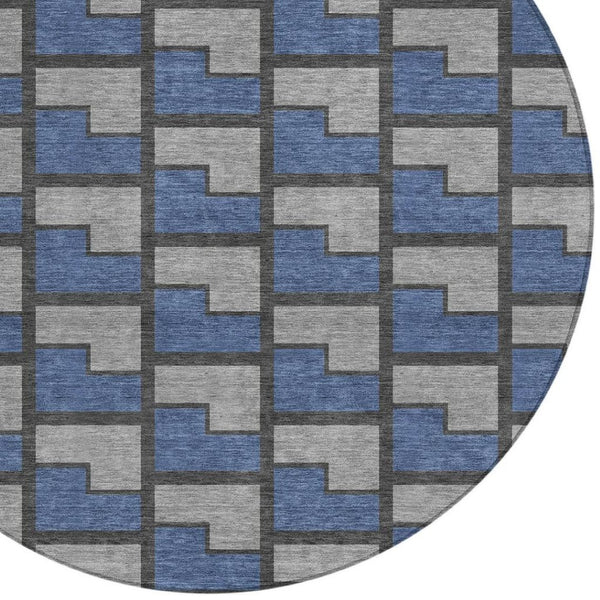 HomeRoots 8' Navy Blue, Gray & Charcoal Round Geometric Rug - Washable, Durable Design for Indoor/Outdoor Use 691148