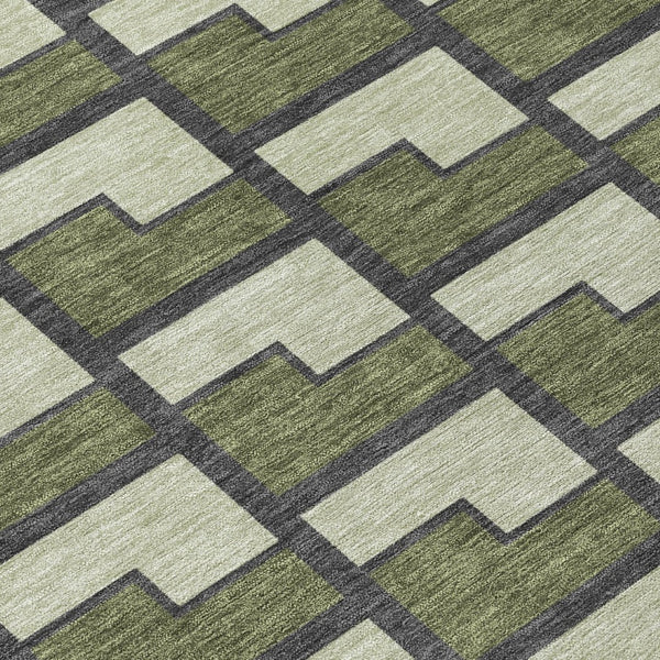 HomeRoots 8' Stylish Olive Green, Beige & Charcoal Round Geometric Washable Area Rug for Indoor & Outdoor Use 691154