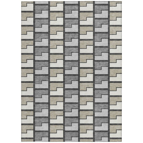 HomeRoots 5' Stylish Ivory Taupe and Gray Geometric Washable Indoor-Outdoor Area Rug for Versatile Spaces 691171