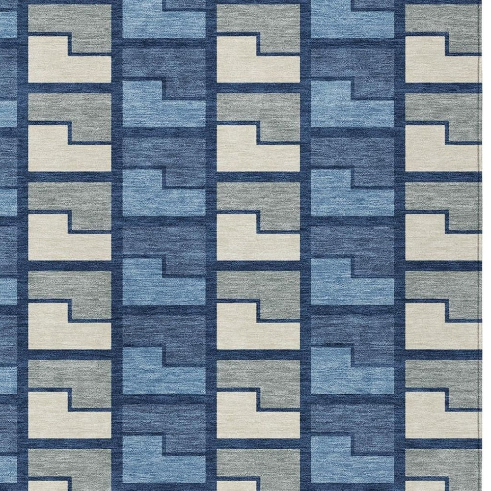 HomeRoots 5' Washable Navy Blue, Gray & Charcoal Geometric Area Rug for Indoor & Outdoor High-Traffic Use 691177