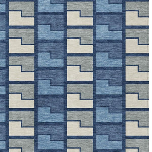 HomeRoots 5' Washable Navy Blue, Gray & Charcoal Geometric Area Rug for Indoor & Outdoor High-Traffic Use 691177