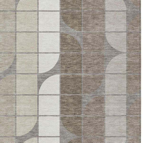 HomeRoots 8' Geometric Taupe Brown & Ivory Area Rug - Stylish, Washable, Durable for Indoor & Outdoor Spaces 691215