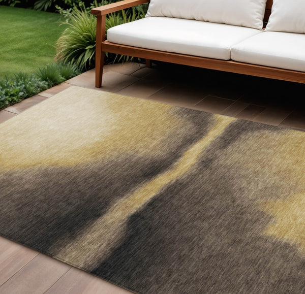 HomeRoots 9' Stylish Amber Black and Brown Abstract Washable Area Rug for Indoor and Outdoor Use, Durable & Versatile 691258