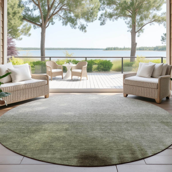 HomeRoots 8' Vibrant Lime Green Round Abstract Area Rug - Stylish, Washable, Durable for Indoor/Outdoor Use 691298