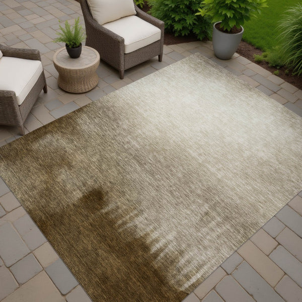 HomeRoots 5' Khaki Brown & Beige Abstract Area Rug – Durable, Washable Design for Indoor & Outdoor Spaces 691333