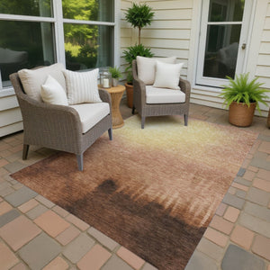 HomeRoots 5' Modern Rust Orange & Wheat Abstract Washable Area Rug for Indoor/Outdoor High-Traffic Spaces 691351