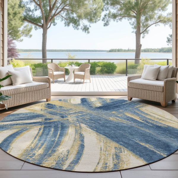 HomeRoots 8' Navy Blue Abstract Washable Area Rug - Durable Indoor/Outdoor Round Rug for Modern Spaces 691364