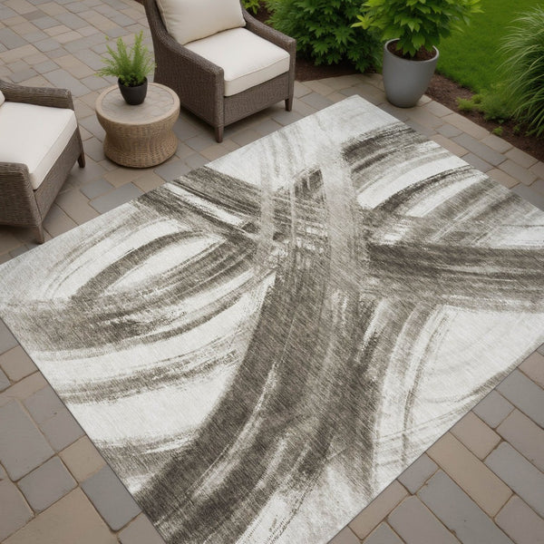 HomeRoots 5' X 8' Taupe and Ivory Abstract Area Rug - Washable, Stain-Resistant for Indoor & Outdoor Use 691381