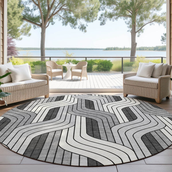 HomeRoots 8' Stylish Washable Round Area Rug in Ivory, Gray & Black – Perfect for Indoor & Outdoor Use! 691412