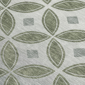 HomeRoots 8' X 10' Artichoke Green & Ivory Geometric Washable Rug - Durable, Stylish for Indoor & Outdoor Use 691437