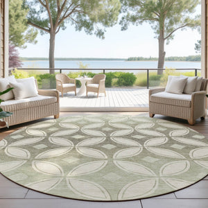 HomeRoots 8' Round Geometric Washable Area Rug in Beige, Ivory & Sage - Perfect for Indoor & Outdoor Spaces! 691442