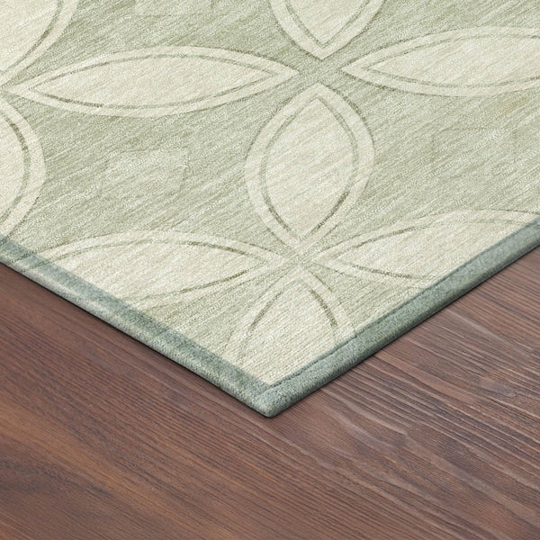 HomeRoots 8' Round Geometric Washable Area Rug in Beige, Ivory & Sage - Perfect for Indoor & Outdoor Spaces! 691442
