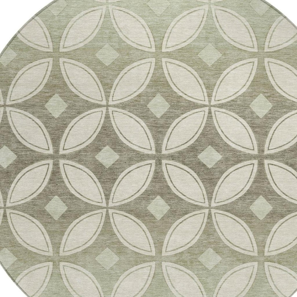 HomeRoots 8' Round Geometric Washable Area Rug in Beige, Ivory & Sage - Perfect for Indoor & Outdoor Spaces! 691442