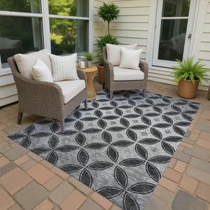HomeRoots 5' X 8' Black And Ivory Geometric Washable Area Rug – Durable, Stylish, Perfect for Indoor & Outdoor Use 691447