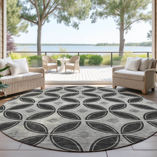 HomeRoots 8' Black And Ivory Round Geometric Washable Area Rug - Stylish, Durable, Indoor/Outdoor, Easy Care! 691448