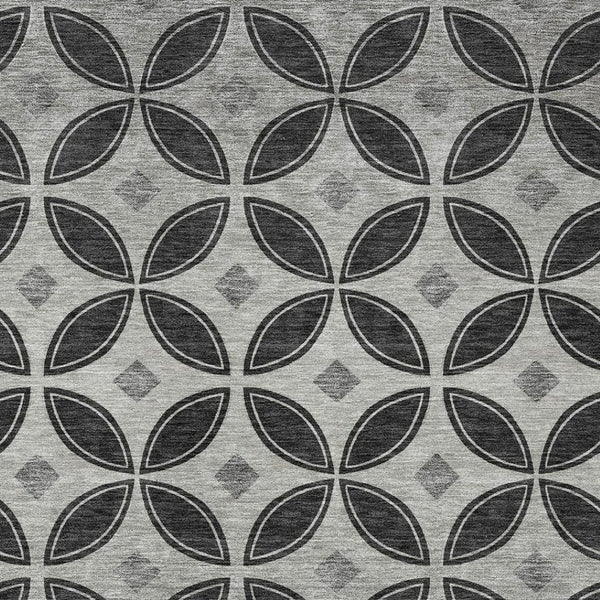 HomeRoots 8' X 10' Stylish Black and Ivory Geometric Area Rug - Washable, Durable for Indoor/Outdoor Spaces 691449